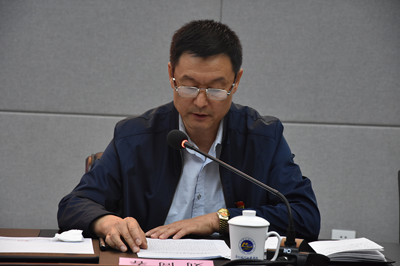 市委主題教育第十一督導組組長劉同春.JPG